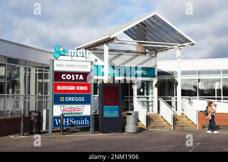 Frankley Motorway Services, betrieben von MOTO, auf der Autobahn M5 (in der Nähe der Anschlussstelle 3), in Richtung Norden. UK. (133) Stockfoto