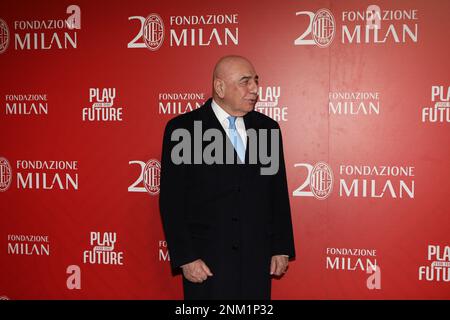 Mailand, Italien. 23. Februar 2023. Adriano Galliani nimmt am Galadinner Teil, das anlässlich des 20. Jahrestags der Fondazione Milan in Mailand, Italien, stattfindet. Kredit: Mickael Chavet/Alamy Live News Stockfoto