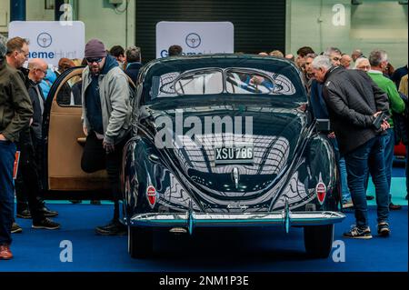 London, Großbritannien. 24. Februar 2023. A Lincoln Lephyr - die London Classic Car Show in Olympia. Es ist die wichtigste Ausstellung der Hauptstadt für Besitzer von Oldtimern, Sammler, Experten und Enthusiasten. Kredit: Guy Bell/Alamy Live News Stockfoto