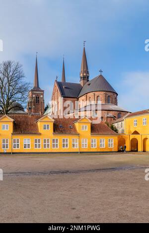 Blick auf die Kathedrale in Roskilde, Dänemark Stockfoto