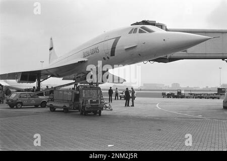 British Airways Concorde (Überschallpassagierflugzeug) landet in Schiphol ca. 1985 Stockfoto