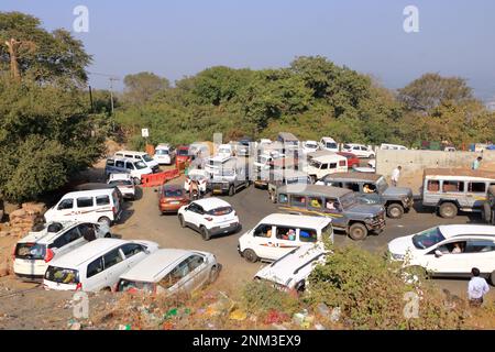 Dezember 24 2022 - Pavagadh, Gujarat in Indien: Stau in der Nähe des Shree Mahakali Mataji Tempels Stockfoto