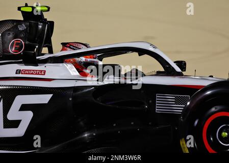 Nico Hulkenberg (GER) Haas VF-23. Formula One Testing, Day Two, Freitag, 24. Februar 2023. Sakhir, Bahrain. Stockfoto