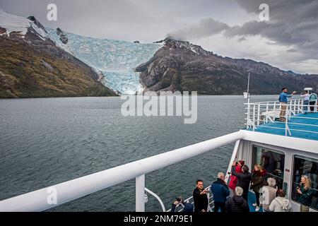 Italia Gletscher, Allee der Gletscher von Ventus Kreuzfahrtschiff, PN Alberto De Agostini, Feuerland, Patagonien, Chile Stockfoto