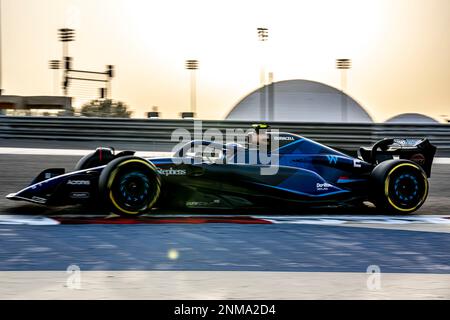 Sakhir, Bahrain, 24. Februar 2023, Logan SarSergeant aus den USA, tritt um Williams Racing an. Wintertests, die Wintertests der Formel-1-Meisterschaft 2023. Kredit: Michael Potts/Alamy Live News Stockfoto