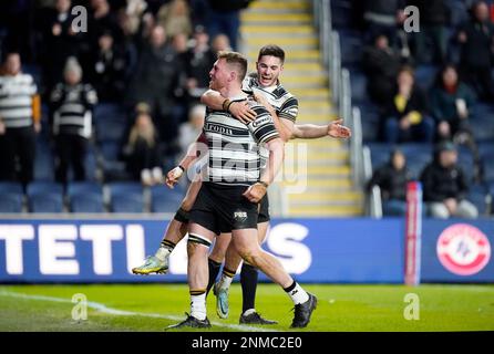 Scott Taylor vom Hull FC feiert beim Betfred Super League-Spiel im Headingley Stadium, Leeds, den vierten Versuch seiner Seite. Foto: Freitag, 24. Februar 2023. Stockfoto