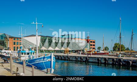 Foto von Elsinore, Meer- und Bootshafen, Dänemark. Stockfoto