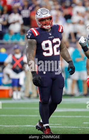 New England Patriots defensive tackle Carl Davis (98) walks off the field  following an NFL football game against the Tennessee Titans, Sunday, Nov.  28, 2021, in Foxborough, Mass. (AP Photo/Stew Milne Stock Photo - Alamy