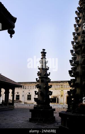 Am 30. Januar 2023 ist Shree RAM Mandir (Tempel) Phaltan einer der ältesten Tempel der Stadt. Die Tempelarchitektur ist aus Holz. Stockfoto