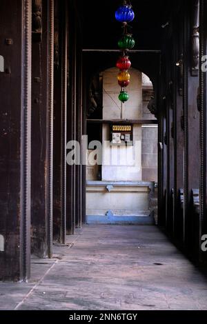 Am 30. Januar 2023 ist Shree RAM Mandir (Tempel) Phaltan einer der ältesten Tempel der Stadt. Die Tempelarchitektur ist aus Holz. Stockfoto