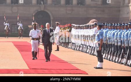 Delhi, Delhi, Indien. 25. Februar 2023. Bundeskanzler Olaf Scholz (R) bei einem Festempfang im Rashtrapati Bhavan. (Kreditbild: © Sondeep Shankar/Pacific Press via ZUMA Press Wire) NUR REDAKTIONELLE VERWENDUNG! Nicht für den kommerziellen GEBRAUCH! Stockfoto