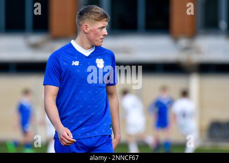 Swansea, Wales. 25. Februar 2023 Lewys Ware aus Cardiff City während des Spiels der Professional Development League zwischen Swansea City under 18 und Cardiff City under 18 an der Swansea City Academy in Swansea, Wales, Großbritannien, am 25. Februar 2023. Kredit: Duncan Thomas/Majestic Media/Alamy Live News. Stockfoto