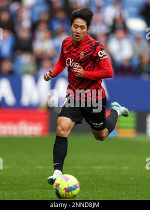 Kang in Lee von RCD Mallorca während des Liga-Spiels zwischen RCD Espanyol und RCD Mallorca im RCDE-Stadion in Cornella, Spanien. Stockfoto