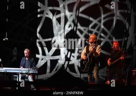 Pompano Beach FL, USA. 24. Februar 2023. America tritt am 24. Februar 2023 im Pompano Beach Amphitheater in Pompano Beach, Florida auf. Kredit: Mpi04/Media Punch/Alamy Live News Stockfoto