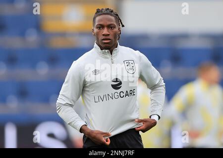 Burnley, Großbritannien. 25. Februar 2023. Joseph Hungbo #16 of Huddersfield Town Before the Sky Bet Championship Match Burnley vs Huddersfield Town at Turf Moor, Burnley, Großbritannien, 25. Februar 2023 (Foto von Conor Molloy/News Images) in Burnley, Großbritannien, 2/25/2023. (Foto: Conor Molloy/News Images/Sipa USA) Guthaben: SIPA USA/Alamy Live News Stockfoto