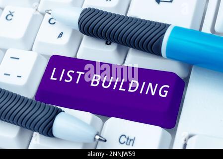 Textbeschriftung zur Erstellung der Liste. Konzeptionelle Fotodatenbank mit Personen, die Sie mit Ihrer Marketingbotschaft kontaktieren können Stockfoto