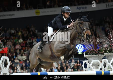 Victor Bettendorf von Luxemburg auf dem Pferd Herr Tac gewann die Göteborg-Trophäe während der Göteborger Pferdeshow am 25. Februar 2023 in Gotenburg, Schweden. Foto: Bjorn Larsson Rosvall/TT kod 9200 Stockfoto