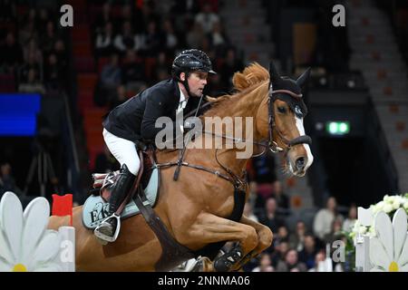 Marc Dilasser von Frankreich auf dem Pferd E2K Abricot Ennemmelle belegte bei der Göteborg-Pferdeshow am 25. Februar 2023 in Gotenburg, Schweden, den zweiten Platz in der Göteborg-Trophäe. Foto: Bjorn Larsson Rosvall/TT kod 9200 Stockfoto