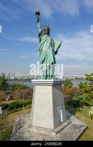 Nachbildung der Freiheitsstatue, Odaiba Island, Tokio, Japan Stockfoto