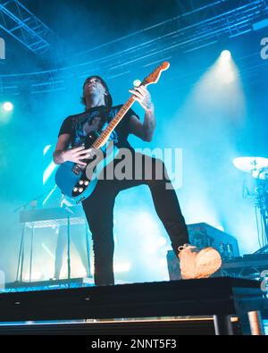 Mailand, Italien, 25. Februar 2023. Die amerikanische Pop-Punk-Band All Time Low tritt live im Fabrique in Mailand auf. Credits: Maria Laura Arturi/Alamy Live News Stockfoto