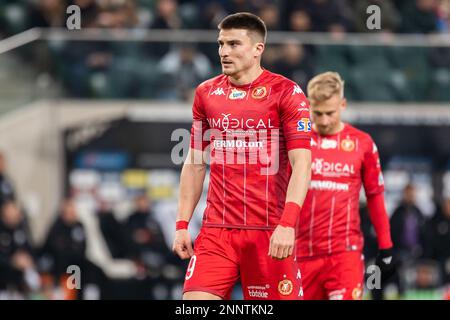 Warschau, Polen. 24. Februar 2023. Jordi Sanchez von Widzew, gesehen während des Spiels der polnischen PKO Ekstraklasa League zwischen Legia Warszawa und Widzew Lodz im Marschall Jozef Pilsudski Legia Warschau Municipal Stadium. Endstand: Legia Warszawa 2:2 Widzew Lodz. Kredit: SOPA Images Limited/Alamy Live News Stockfoto