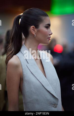 Cindy Mello vor der Alberta Ferretti Modenschau während der Mailänder Fashion Week für Damen Herbst/Winter 2023/2024 Stockfoto