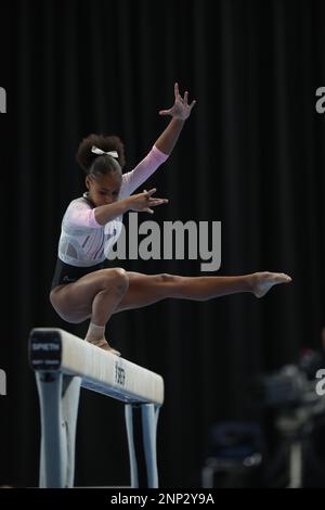 Louisville, KY, USA. 25. Februar 2023. USA Gymnastics 2023 Winter Cup, Louisville, KY – 25. Februar 2023 – Kellse Woolford (Buckeye) nimmt am USAG Winter Cup 2023 in Louisville, KY, Teil. Foto von Wally Nell/ZumaPress (Kreditbild: © Wally Nell/ZUMA Press Wire) NUR REDAKTIONELLE VERWENDUNG! Nicht für den kommerziellen GEBRAUCH! Kredit: ZUMA Press, Inc./Alamy Live News Stockfoto