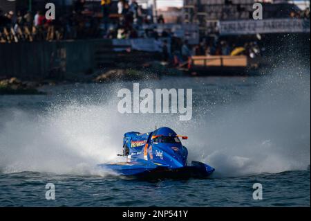 Lake Toba, Indonesien. 26. Februar 2023. Erik stark von Victory Team nimmt am 26. Februar 2023 am Lake Toba in Nord-Sumatra (Indonesien) an einer Qualifikationssitzung zum Formel-1 H20-Grand Prix von Indonesien Teil. Kredit: Veri Sanovri/Xinhua/Alamy Live News Stockfoto