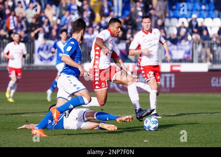 Brescia, Italien. 25. Februar 2023. Ruben Botta (SSC Bari) während des Spiels Brescia Calcio gegen SSC Bari, italienisches Fußballspiel der Serie B in Brescia, Italien, Februar 25 2023 Kredit: Independent Photo Agency/Alamy Live News Stockfoto