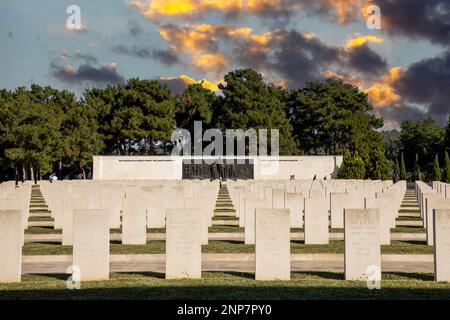 Canakkale, Türkei, 26. September 2021: Eines der Denkmäler und Friedhöfe des türkischen Armee-Märtyrers in Gelibolu, Canakkale (Akbaş Şehitliği) Stockfoto