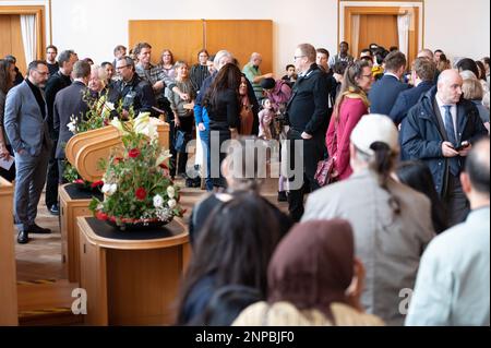 Kiel, Deutschland, 25. Februar 2023 Porträt Oberbürgermeister Ulf Kämpfer als Redner bei einer Einbürgerungszeremonie im Kieler Rathaus Stockfoto