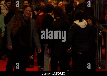 25. Februar 2023, Berlin, Deutschland: Numan Acar kommt zur Abschlusszeremonie des 73. Berlinale International Film Festival Berlin am 25. Februar 2023 im Berlinale Palast in Berlin (Kreditbild: © Beata Siewicz/Pacific Press via ZUMA Press Wire) NUR REDAKTIONELLE VERWENDUNG! Nicht für den kommerziellen GEBRAUCH! Stockfoto