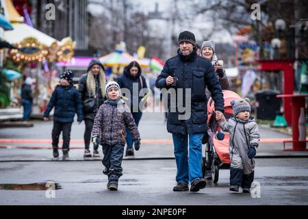 Prag, Tschechische Republik. 26. Februar 2023. Das traditionelle St. Die Matthews-Messe (Matejska pout) begann am 26. Februar 2023 in Prag, Tschechische Republik. Kredit: Jaroslav Svoboda/CTK Photo/Alamy Live News Stockfoto