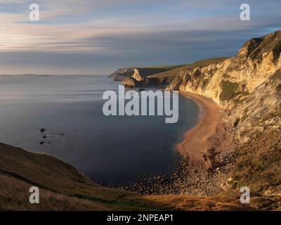 Blick auf St. Oswald's Bay vom Dungy Head in Dorset. Stockfoto