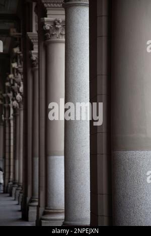 Monumentale Turiner Arkaden, große Fußgängerwege in Turin, Italien Stockfoto