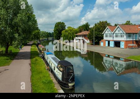 Frühlingsmittagmittag auf dem Fluss Cam in Cambridge. Stockfoto