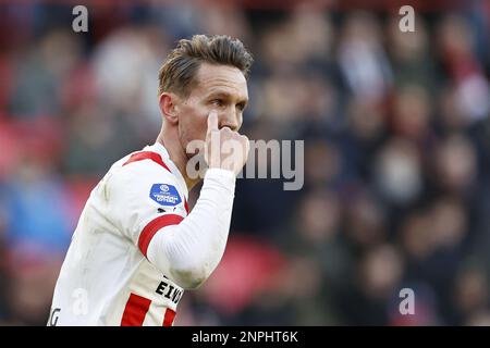 EINDHOVEN - Luuk de Jong von PSV Eindhoven während des niederländischen Premier-League-Spiels zwischen PSV Eindhoven und FC Twente am 26. Februar 2023 im Phillips-Stadion in Eindhoven, Niederlande. ANP MAURICE VAN STONE Stockfoto