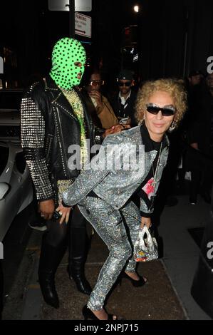 Elton Ilirjani mit Philipp Plein bei der New York Fashion Week, gekleidet in Philipp Plein, in New York City Stockfoto
