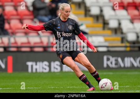 Leigh, Großbritannien. 26. Februar 2023. Millie Turner #21 von Manchester United erwärmt sich vor dem Vitality Women's FA Cup-Spiel Manchester United Women vs Durham Women FC im Leigh Sports Village, Leigh, Großbritannien, 26. Februar 2023 (Foto von Steve Flynn/News Images) in Leigh, Großbritannien, am 2./26. Februar 2023. (Foto: Steve Flynn/News Images/Sipa USA) Guthaben: SIPA USA/Alamy Live News Stockfoto