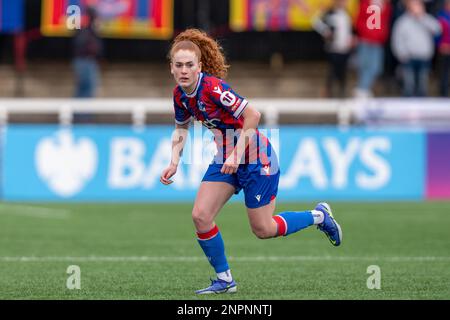 Hayes Lane, Bromley, Großbritannien. 26. Februar 2023. Crystal Palace Annabel Blanchard (10) während des Barclays FA Frauenmeisterschaftsspiels zwischen Crystal Palace und Sheffield United in Hayes Lane, Bromley, England. (Stephen Flynn/SPP) Kredit: SPP Sport Press Photo. Alamy Live News Stockfoto