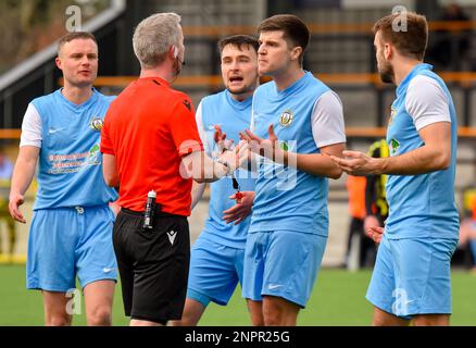 H&W Welders FC gegen Knockbreda FC, Samstag, 25. Februar 2023, Blanchflower Stadium, Belfast, Lough 41 Championship. Stockfoto