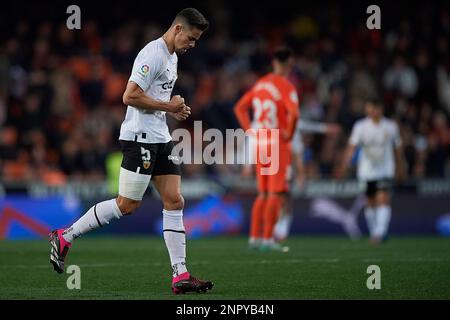 Gabriel Paulista von Valencia CF während des Spiels La Liga zwischen Valencia und Real Sociedad spielte am 25. Februar im Mestalla-Stadion in Valencia, Spanien. (Foto von PRESSIN) Stockfoto