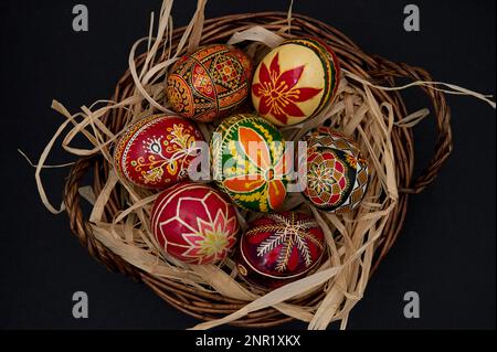 Pysanka, Pysanky ukrainische Ostereier. Ostukrainische Muster Stockfoto