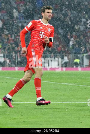 MÜNCHEN, Deutschland. , . 25 Thomas MŸller, Müller, von FcBayern, während des Bundesliga Fußballspiels zwischen dem FC Bayern Muenchen und dem FC Union Berlin in der Allianz Arena in München am 26. Februar 2023. DFL, Fussball, 3:0 (Foto und Copyright @ ATP images/Arthur THILL (THILL Arthur/ATP/SPP) Kredit: SPP Sport Press Photo. Alamy Live News Stockfoto