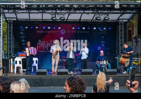 Antipodes Festival der griechisch-australischen Gemeinde, Lonsdale St, Melbourne, 2023. Februar Stockfoto