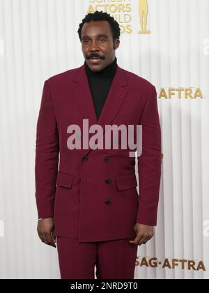 Tramell Tillman trifft am Sonntag, den 26. Februar 2023, bei den 29. Annual Screen Actors Guild Awards im Fairmont Century Plaza in Los Angeles ein. (Foto: Sthanlee B. Mirador/Sipa USA) Stockfoto