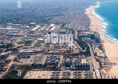 Luftaufnahme der Hyperion Water Reclamation Plant und des Strandes Stockfoto