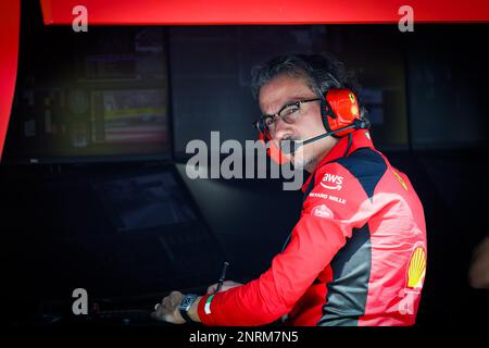 MEKIES Laurent (FRA), Renndirektorin der Scuderia Ferrari, Portrait während der Formel 1 Aramco-Vorsaison-Tests 2023 der FIA Formel 1-Weltmeisterschaft 2023 vom 23. Bis 25. Februar 2023 auf der Bahrain International Circuit in Sakhir, Bahrain - Foto: FLORENT GOODEN / DPPI Media/LiveMedia Stockfoto