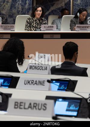 Außenministerin Hadja Lahbib hält eine Rede bei der hochrangigen Podiumsdiskussion auf der 52. Tagung des Menschenrechtsrates der Vereinten Nationen am Montag, den 27. Februar 2023 in Genf (Schweiz). BELGA FOTO BENOIT DOPPPAGNE Stockfoto