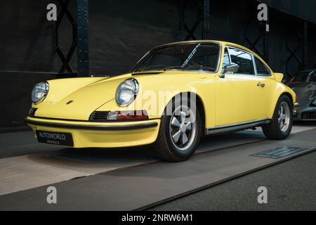 BRÜSSEL, BELGIEN – 26. DEZEMBER 2022: 1973 Porsche 911 Carrera RS 2,7 Coupe Stockfoto